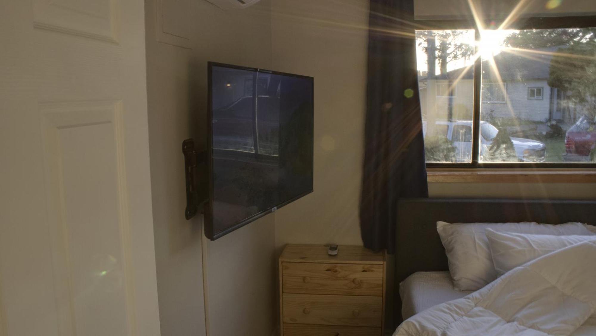 Private Home - Playground, Jumping Mat, Bbq, Darts, Firepit, Gazebo, 4 Smart Tvs, White Cotton Bedding, - The Redwood Cul-De Sac Beach Retreat เครสเซนต์ซิตี ภายนอก รูปภาพ